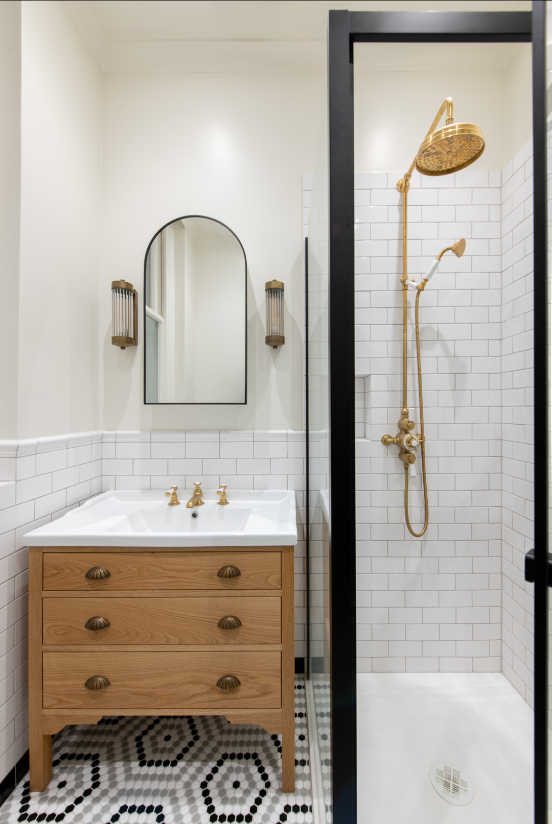 Medina Oak Bathroom Vanity Unit