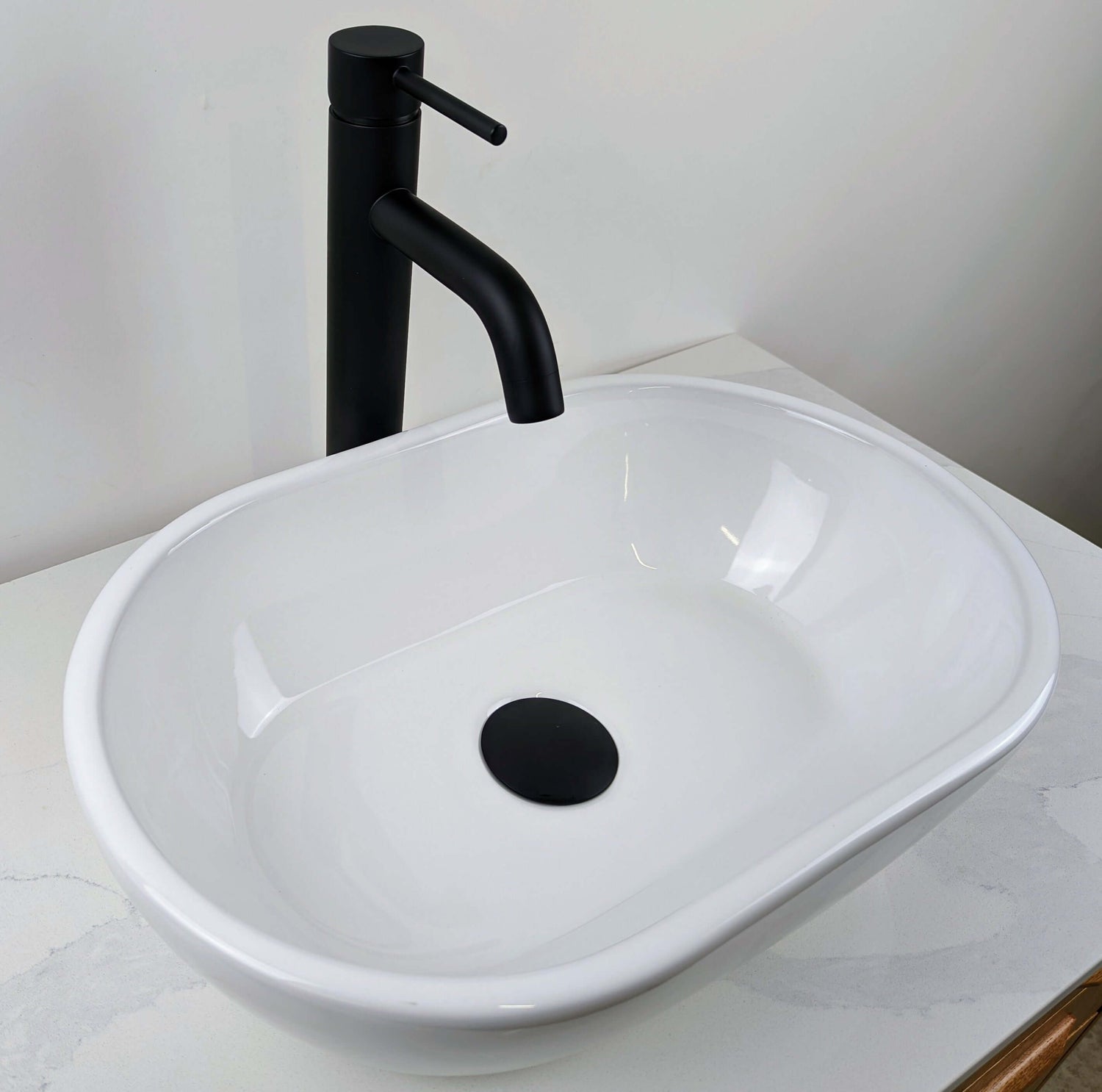 Furnewal Tall Black Basin Mixer