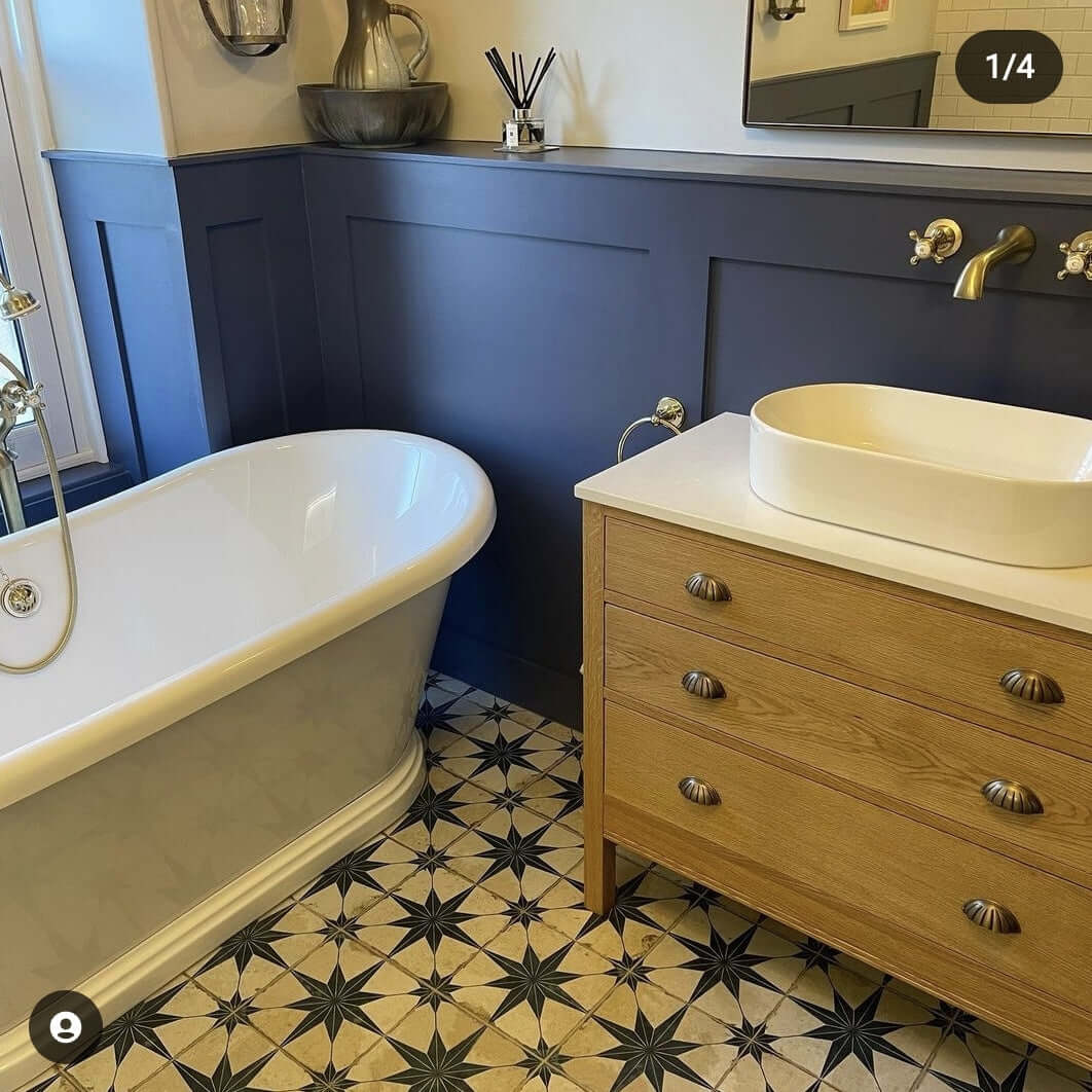 Hanover Oak Bathroom Vanity Unit